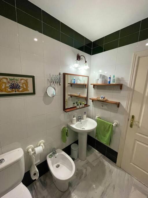 Appartement En Triana. *
